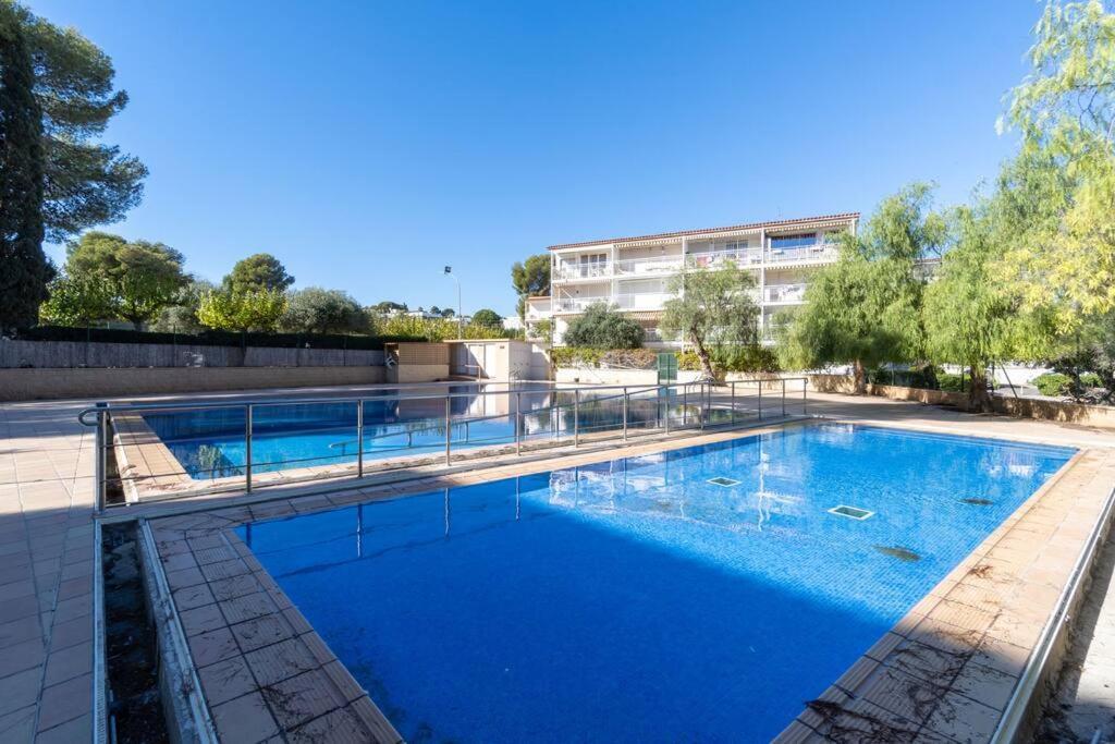 Privilegiado-Tarragona-50Mplaya-Wifi-Pool-Relax8 Ngoại thất bức ảnh